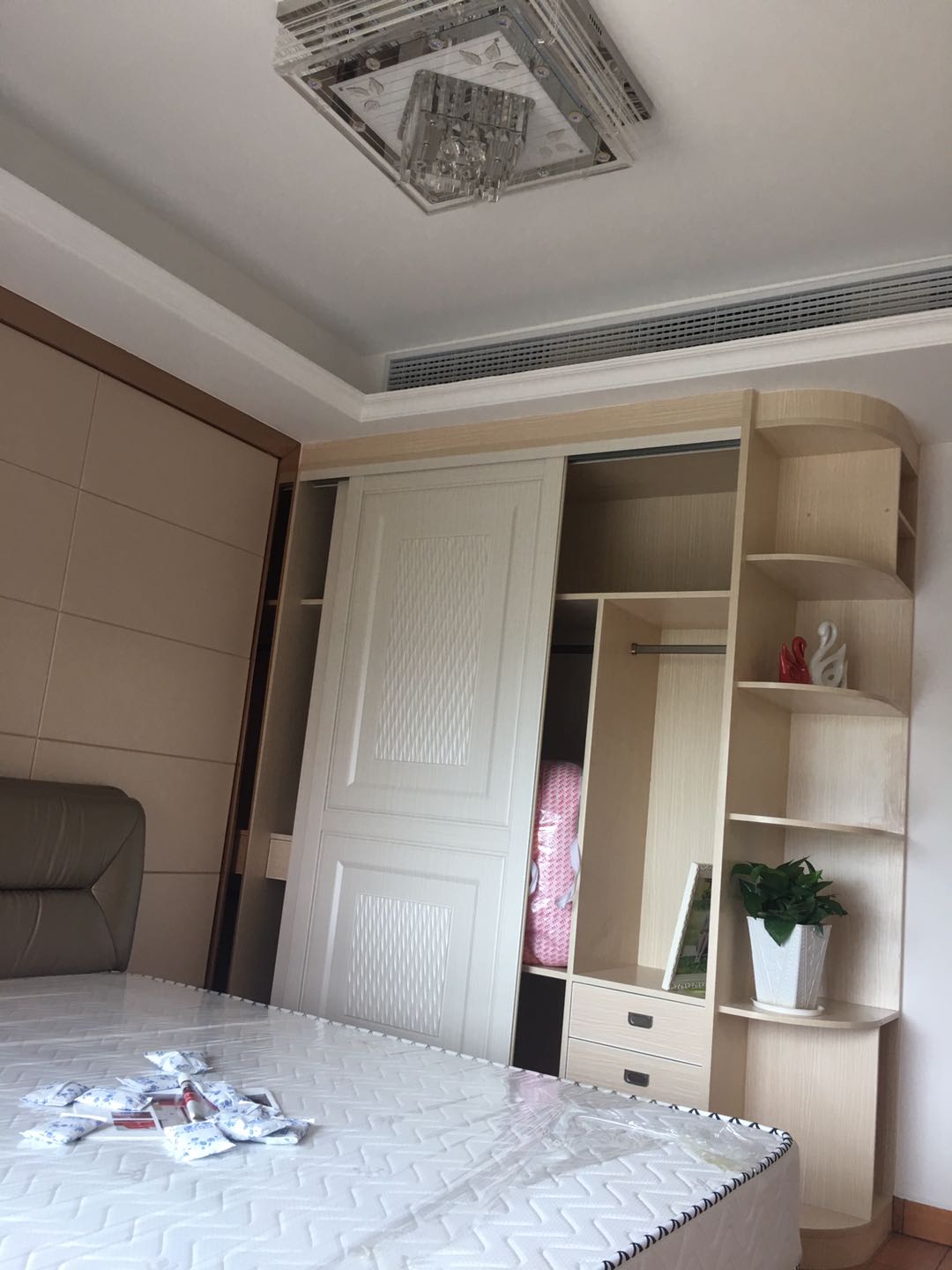 這9個可以讓房間超舒服的裝修方法，好水方便還不吵！